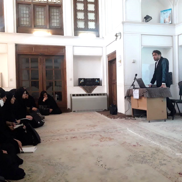 نشست علمی ـ پژوهشی با موضوع "یادگیری روش صحیح مطالعه و برترین روش خلاصه نویسی نقشه ذهنی (Mind Map)"