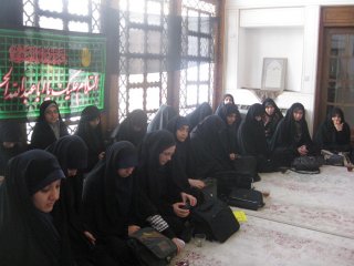 برگزاری نشست پرسش و پاسخ واقع گرایی در ازدواج در مدرسه علمیه زهرای مرضیه ( س) اصفهان