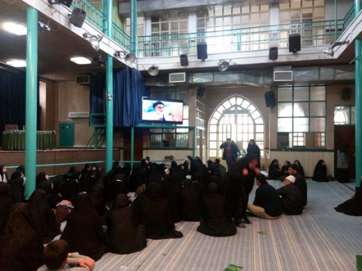 برگزاری اردوی زیارتی سیاحتی قم و جمکران و .... طلاب مدرسه علمیه زهرای مرضیه (س) اصفهان