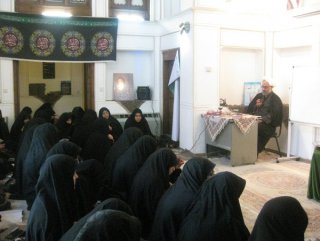 برگزاری نشست اخلاقی در مدرسه زهرای مرضیه سلام الله علیها