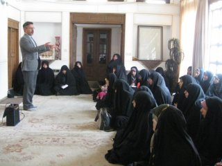 برگزاری نشست تغذیه سالم با جناب دکتر کلاهدوزان