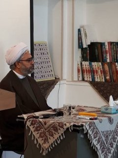 برگزاری نشستی با عنوان گلبرگ زندگی با حضور حجت الاسلام و المسلمین حاج آقا دهنوی در حوزه علمیه زهرای مرضیه سلام الله علیها