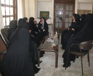برگزاری نشست اخلاقی پیرامون نهج البلاغه با موضوع تامل در حکمتهای نهج البلاغه
