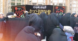 برپایی موکب به مناسبت نزدیک شدن به اربعین حسینی در حوزه علمیه زهرای مرضیه سلام الله علیها